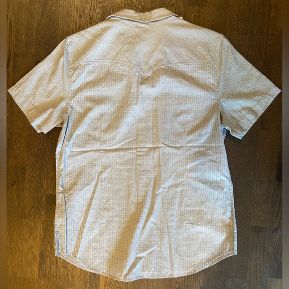 Guess 100% cotton button down tee - Picture 2 of 9